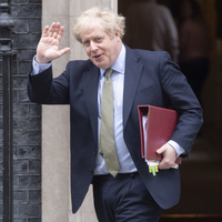 İngiltere Başbakanı Johnson yoğun bakımda!