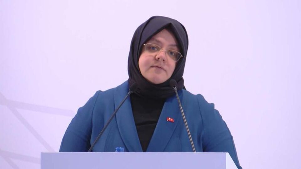 Bakan Selçuk: Evsizlere konaklama projesi başlıyor