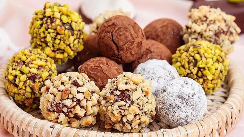 Bisküvi topları nasıl yapılır?