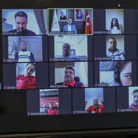 Kasapoğlu, paralimpik sporcularla görüştü