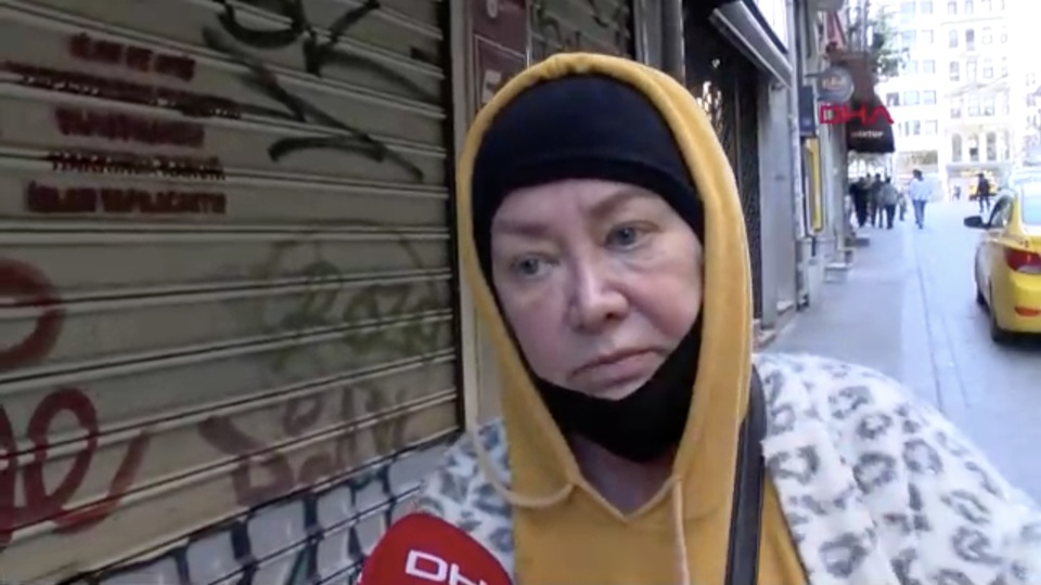 İstiklal Caddesi'nde öksürüklü gasp girişimi