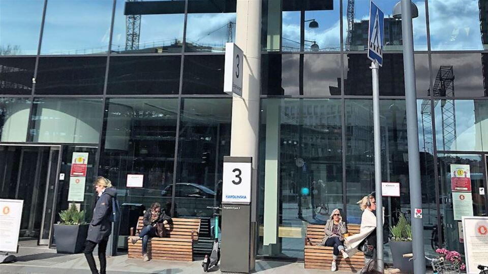 İsveç'te yoğun bakıma alınmayan 81 yaşındaki hasta hayatını kaybetti