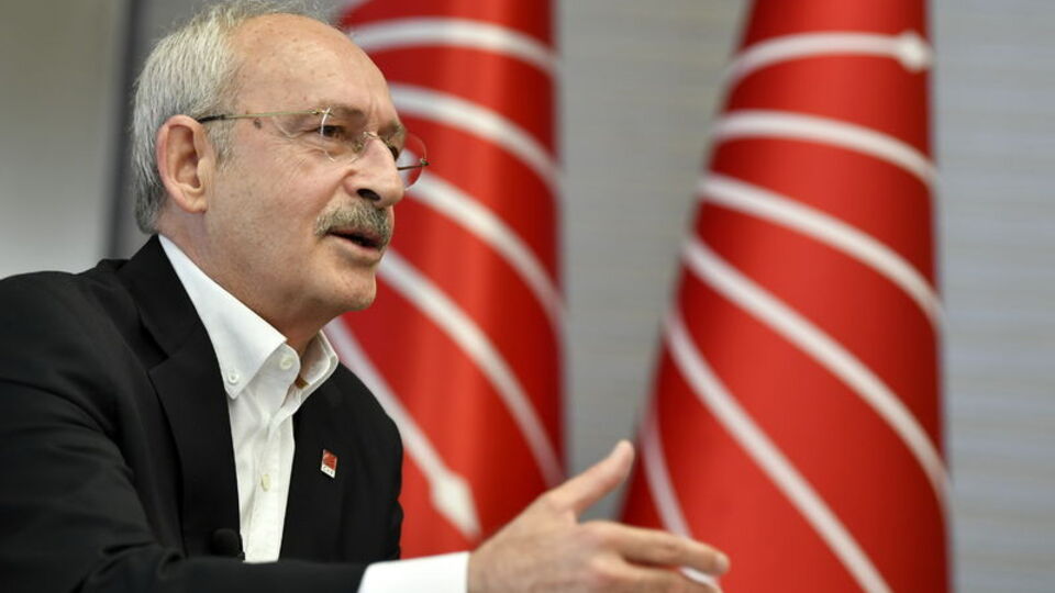 CHP lideri gençlerle görüştü