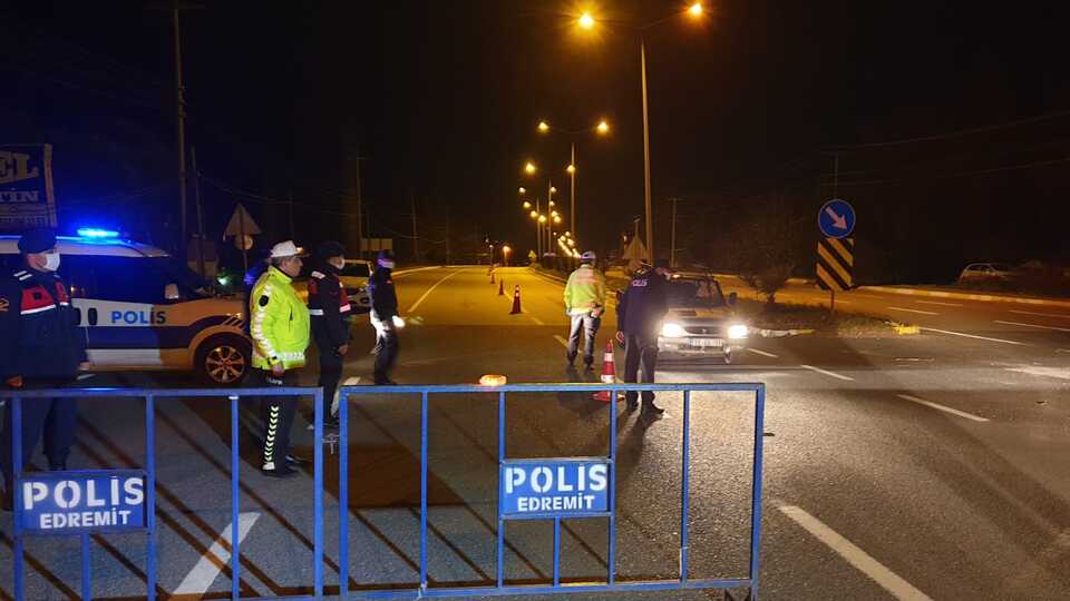 Balıkesir'in turizm ilçelerine yasak!