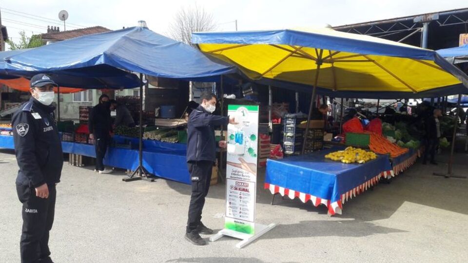 Düzce'de açık pazar yerleri geçici olarak kapatıldı