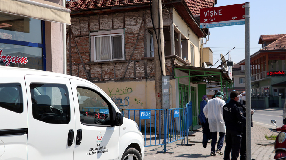 Sakarya'da iki sokak karantinaya alındı!