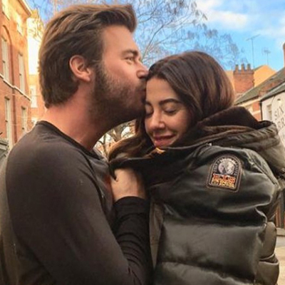 Kıvanç'tan romantik kutlama