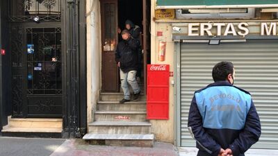 Kumarda basılınca camdan atlamaya kalkıştı