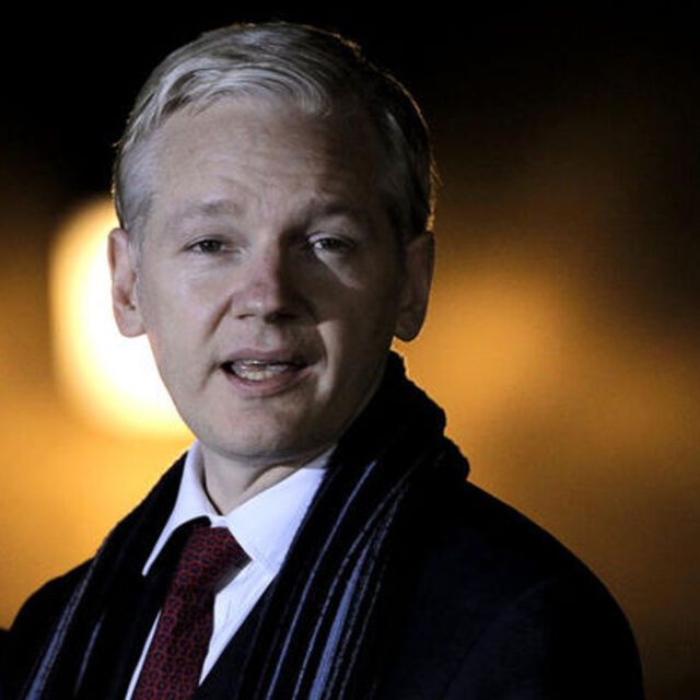 Assange'ın büyükelçilikte kaldığı yıllarda iki çocuk sahibi olduğu açıklandı!
