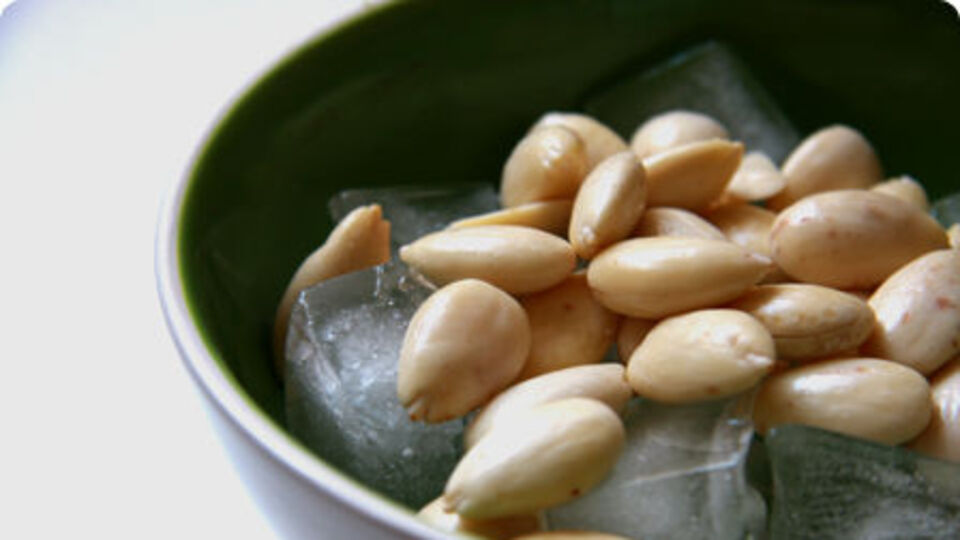 Buzlu badem nasıl yapılır?