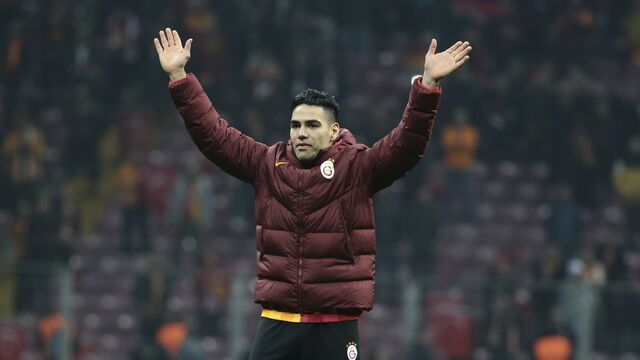 Falcao'ya baş döndürücü teklif!