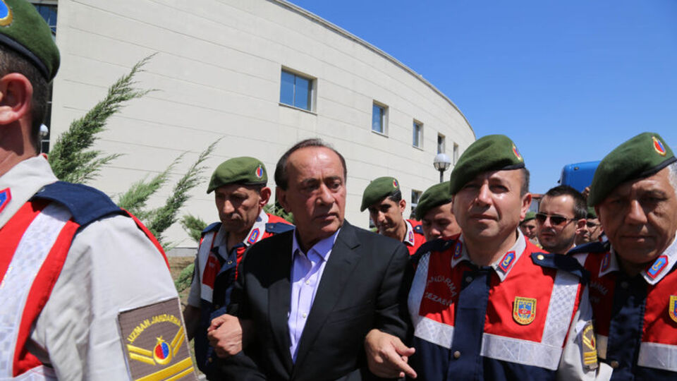 Alaattin Çakıcı kimdir?