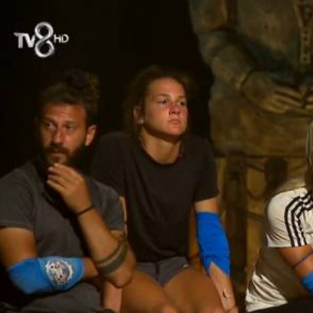 Survivor ödül oyununu kim kazandı?
