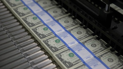 Dolarda yükseliş sürüyor