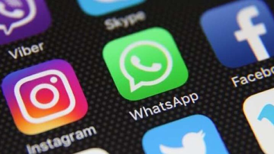 Whatsapp ve Instagram çöktü mü?