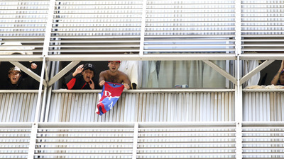 Taraftarlar mahsur kaldı!