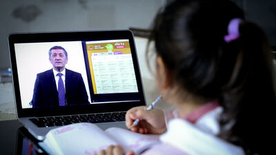 EBA TV canlı ders izleme ekranı 2020