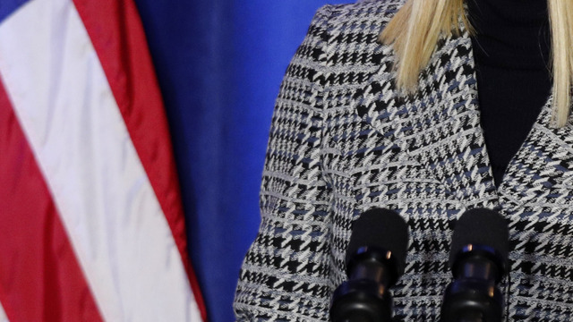 Trump'ın kızı koronavirüs yasaklarına uymadı!