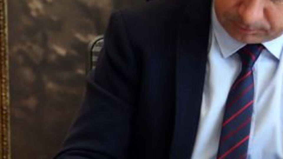 Yunan belediye başkanlarına anlamlı mesaj