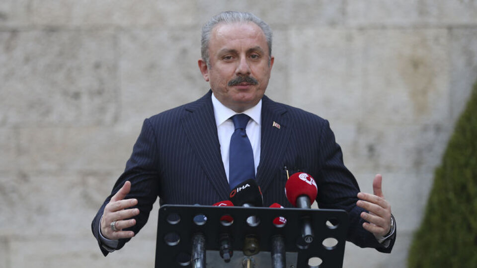 Şentop'tan 23 Nisan daveti