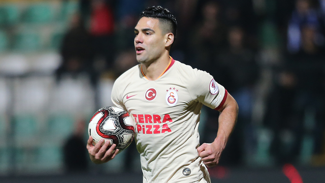 Falcao ısrarı!
