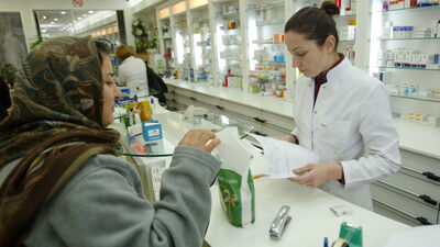 Eczaneler yarın açık mı?