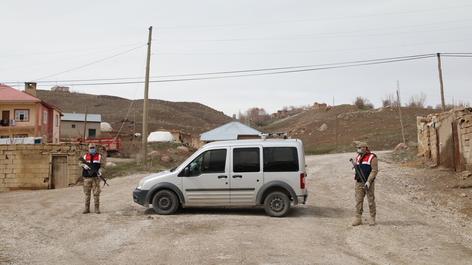 Koronavirüslü hastaları gizlemişti! Flaş karar!