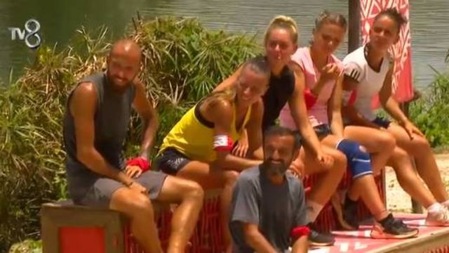 Survivor ödül oyununu kim kazandı?