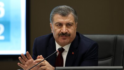 Koronavirüs salgınında can kaybı 1890'a yükseldi