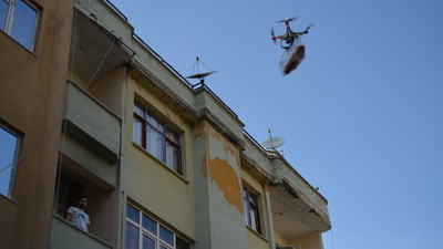 Ekmek dağıtımına sıra dışı çözüm!