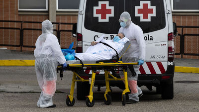 Vaka sayısı 2.4 milyonu geçti! ABD'de ölü sayısı 40 bini aştı!