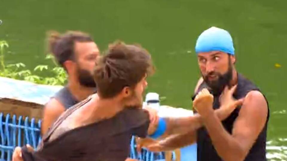 Survivor'da ödül oyununu kim kazandı?