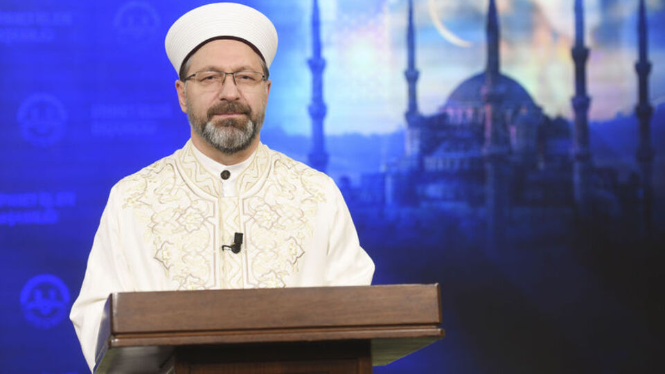 Diyanet İşleri Başkanı'ndan teravih namazı mesajı!