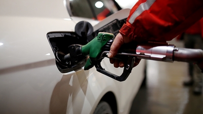 Benzinde indirim gerçekleşti