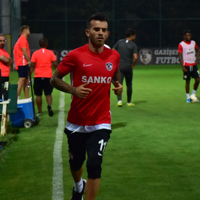"Trabzonspor'un şampiyon olmasını istiyorum"