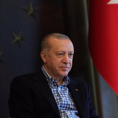 Cumhurbaşkanı Erdoğan milli futbolcularla görüştü