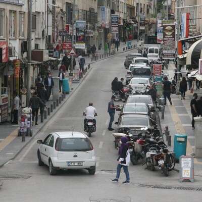 Bahar gezintisi! O kentte şaşırtan manzara!