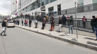 Kısıtlamaya saatler kala 'seyahat izni' yoğunluğu!