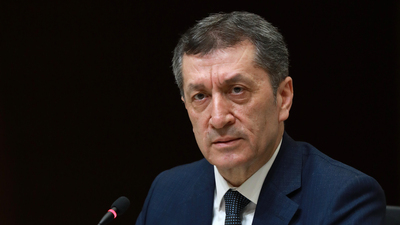 Bakan Selçuk açıkladı! Okullar ne zaman açılacak?