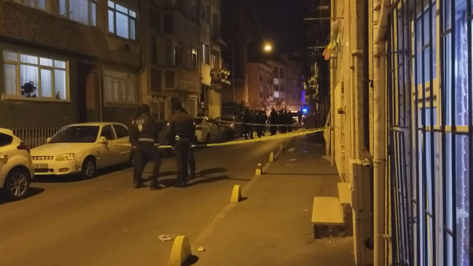 Fatih'te silahlı saldırı: 2 yaralı