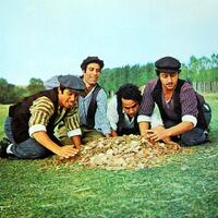 İstanbul'da define var