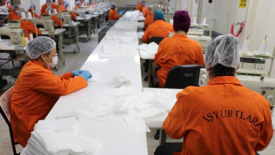 İşyurtlarından 1 milyon maske!