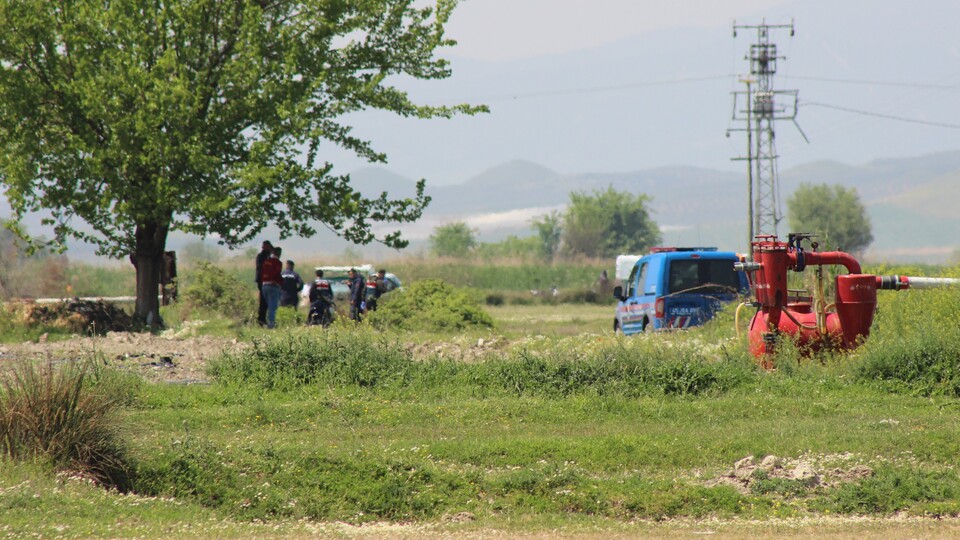 Korkunç katliam! Ailesiyle birlikte öldürüldü!