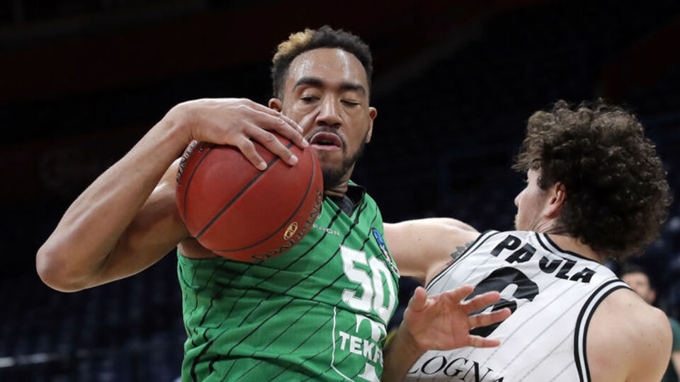 Bonzie Colson ile yollar ayrıldı