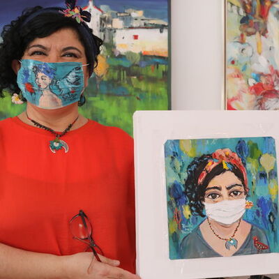 Cerrahi maske tuval oldu