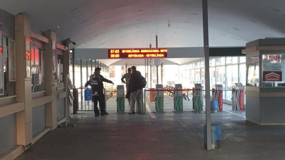 Adalar'daki 35 günlük süreç başladı