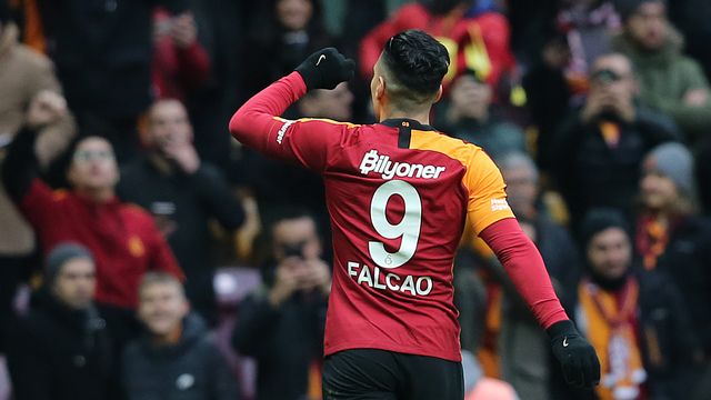 Menajerinden flaş sözler