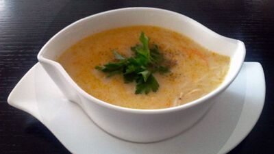 Tavuk suyu çorba tarifi