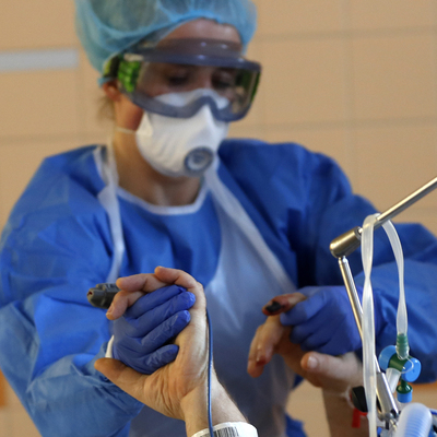 Koronavirüsün semptomları 3'ten 9'a çıktı