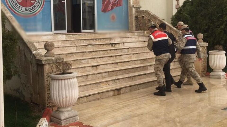 4 yıldır aranan FETÖ üyesi yakalandı